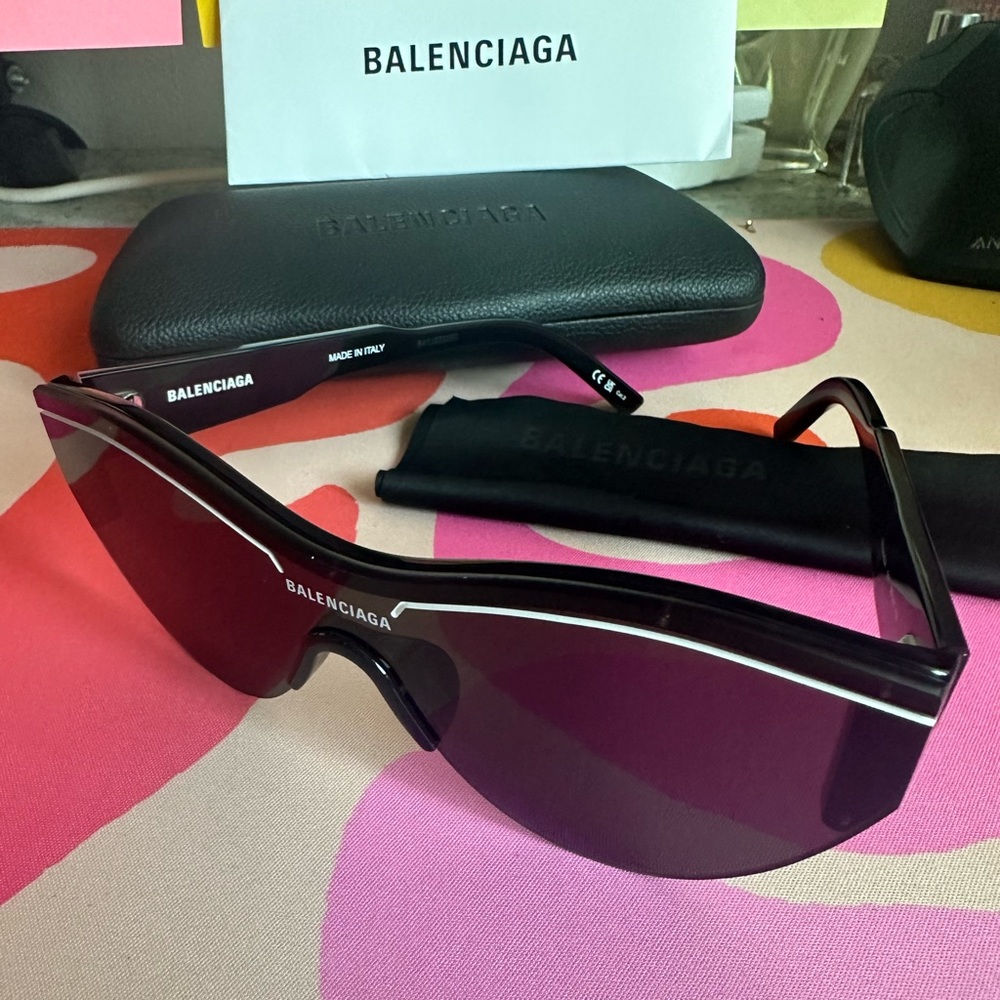 BALENCIAGA Cat eye shield glasses * YES they’re Authetic*